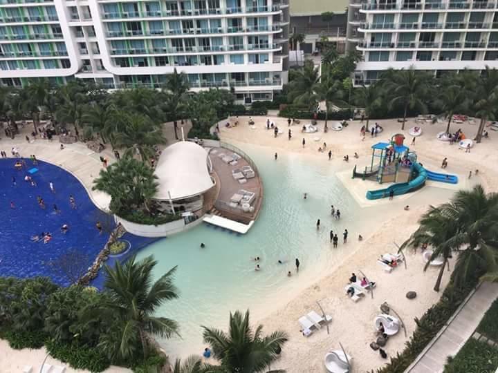 Azure Urban Resort Res. Paranaque City ภายนอก รูปภาพ