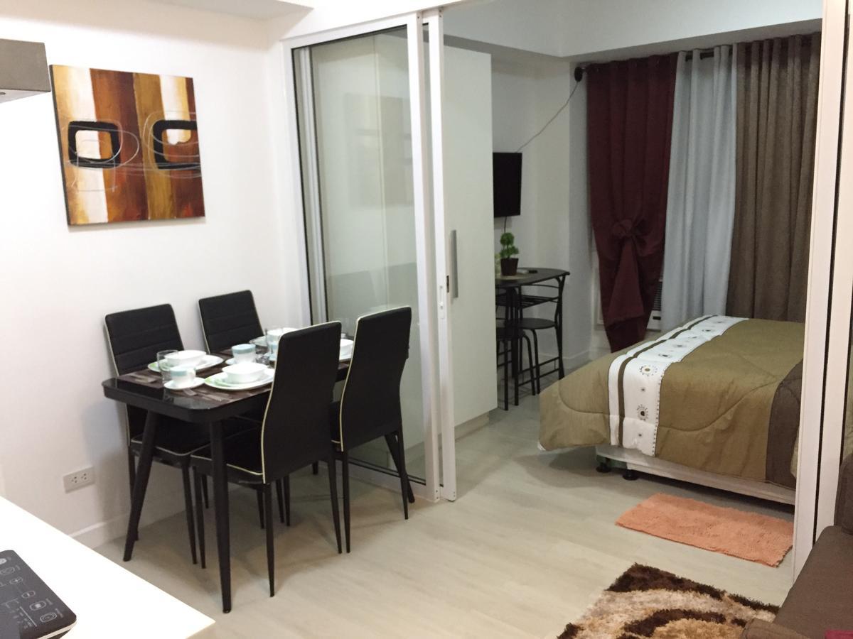 Azure Urban Resort Res. Paranaque City ภายนอก รูปภาพ